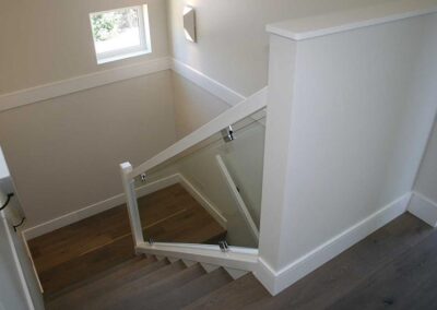 LoneWolf Homes Rayburn1 staircase