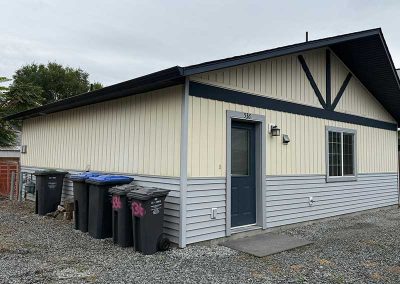 LoneWolf Homes yellow Carriage House